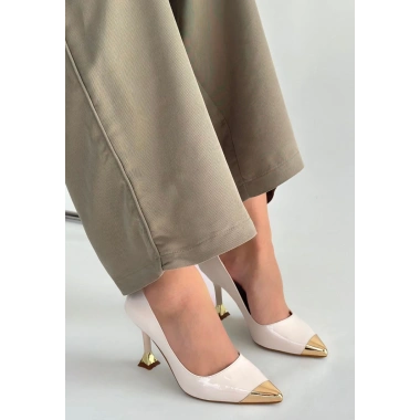 Artem Bej Rugan Topuklu Ayakkabı