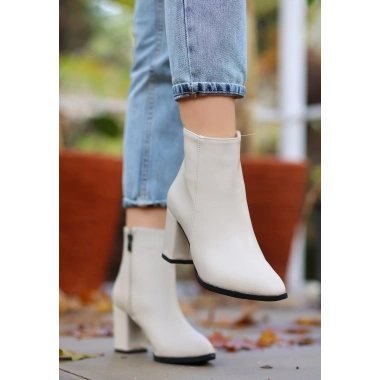 Biya Bej Cilt Topuklu Bot