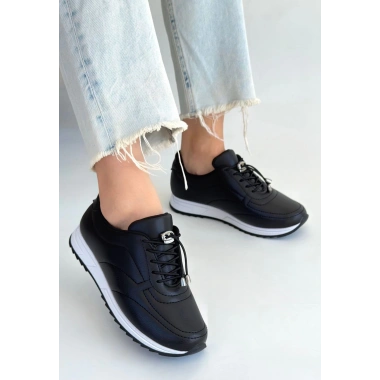 Finna Siyah Cilt Bağcıklı Spor Ayakkabı