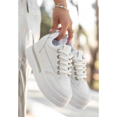 Lulu Beyaz Cilt Bağcıklı Spor Ayakkabı