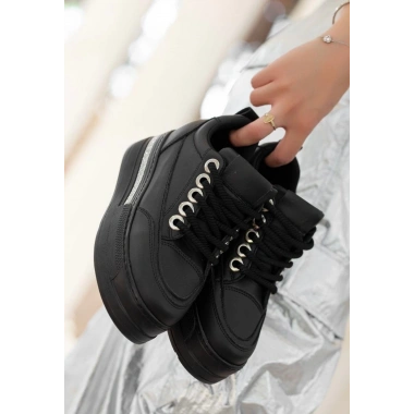 Lulu Siyah Cilt Bağcıklı Spor Ayakkabı