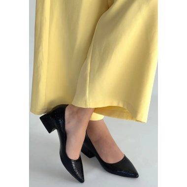 Meort Siyah Rugan Topuklu Ayakkabı