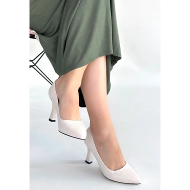 Merio Bej Baskılı Rugan Topuklu Ayakkabı