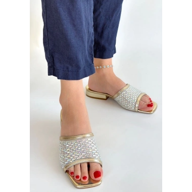 Ortu Gold Cilt İşlemeli Terlik