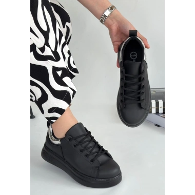 Sofio Siyah Cilt Bağcıklı Spor Ayakkabı