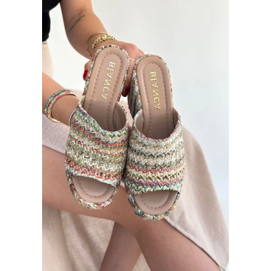 Tlay Kilim Desenli Dolgu Topuk Terlik