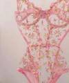 Pembe Dantelli Brode Balenli Kapsız Transparan Bodysuit
