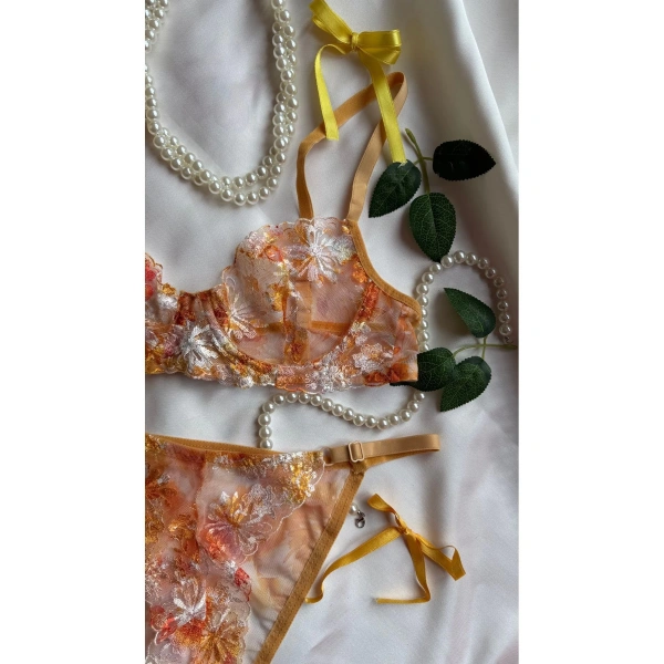 Aurora Lüks Dantel İç Çamaşırı Serisi