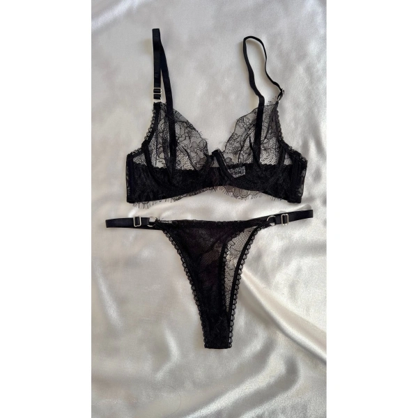 Siyah Dantel Balenli Kapsız Tül Sütyen Takımı