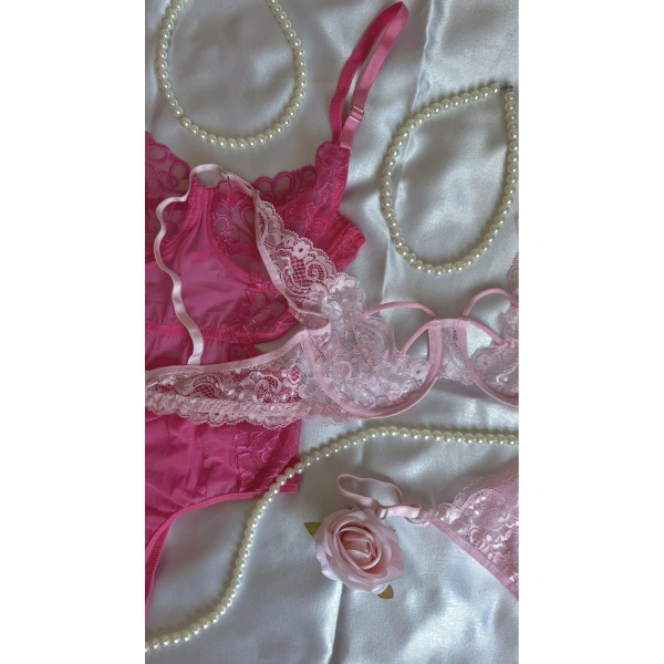 Pembe ve Fuşya Dantel Detaylı Transparan Sütyen & Tanga Seti