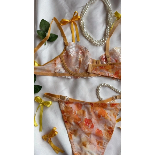 Aurora Lüks Dantel İç Çamaşırı Serisi