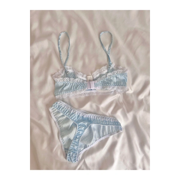 Sevgililer Gününe Özel Lüks İç Çamaşırı Serisi