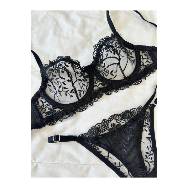 Yılbaşı Hediyesi Mathilda Balenli Kapsız Tül Sütyen Takımı