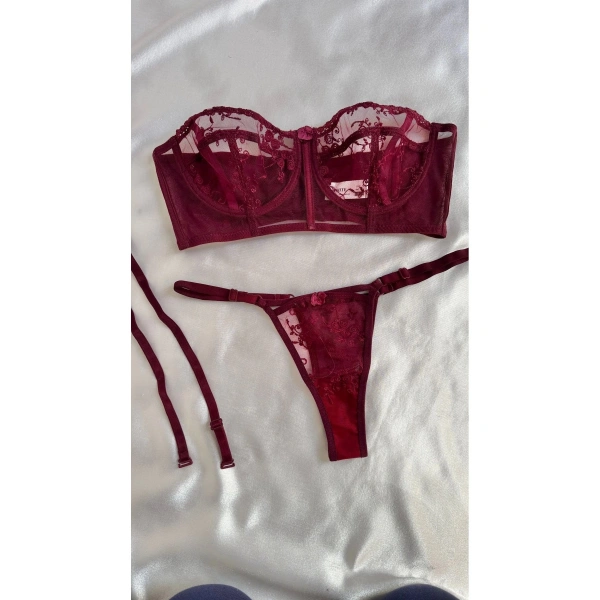 Yılbaşı Hediyesi Mathilda Lüks Dantel Iç Çamaşırı Serisi