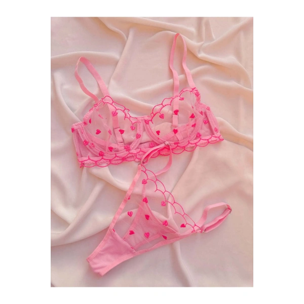 Minik Kalp Desenli İç Çamaşır Takımı ( Sütyen & Tanga )