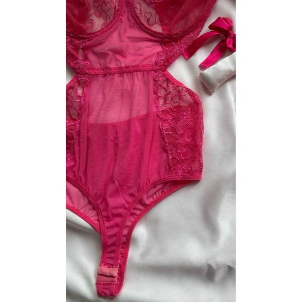 Amour Lace Bodysuit