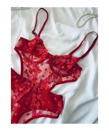 Yılbaşı Hediyesi Kırmızı Kalpli Brode Balenli Kapsız Bodysuit