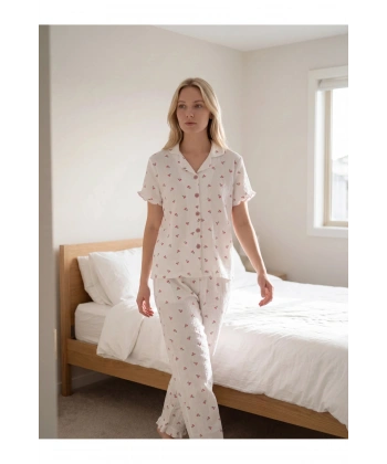 Kadın Çiçek Baskılı Pamuklı Soft Kumaş Düğmeli Pijama Takımı