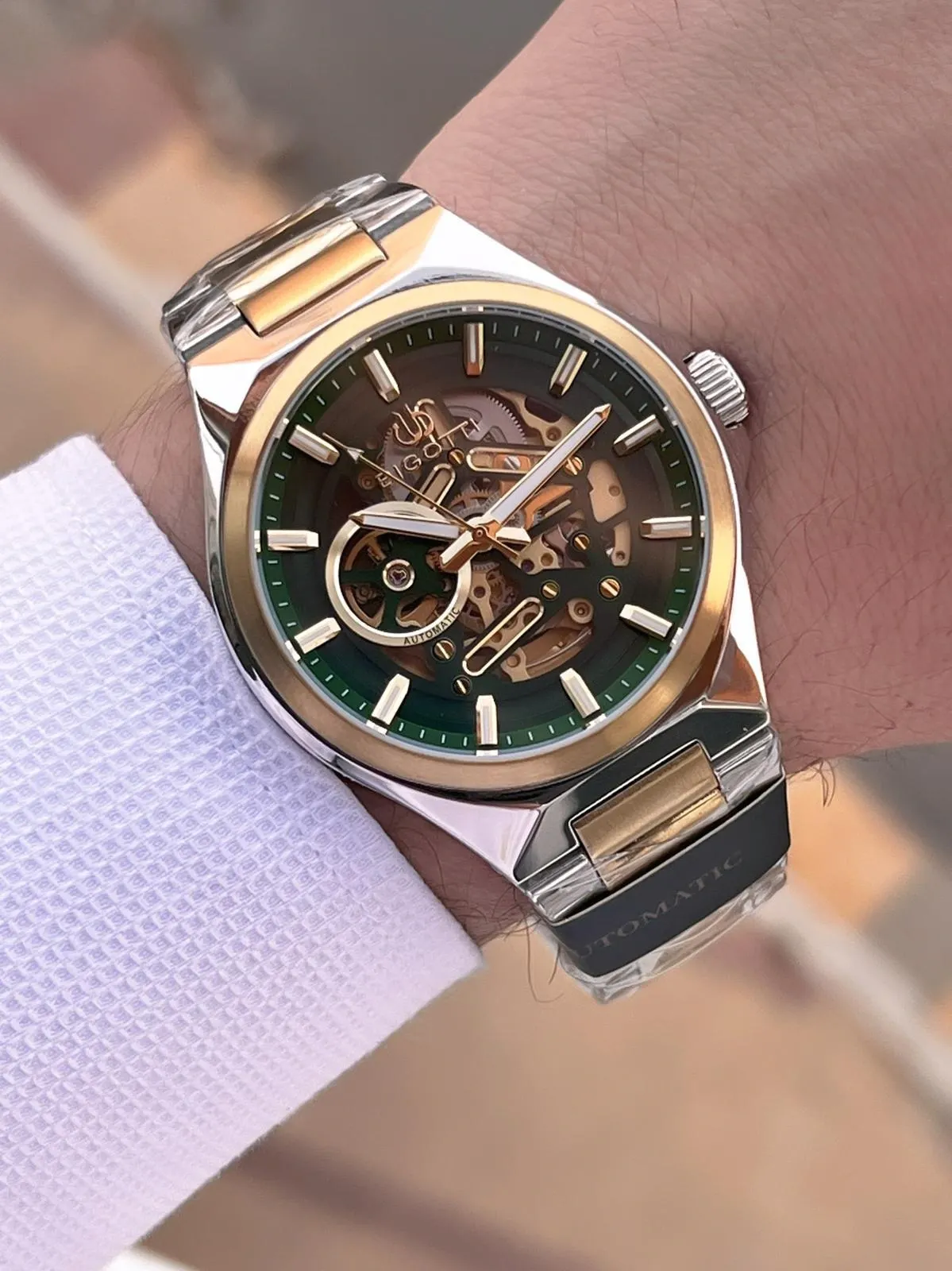 Bigotti Otomatik Ve Kurmalı Çelik Karatma Ve Renk Atma Yapmaz 5 Atm Erkek Kol Saati EBG.10692.4