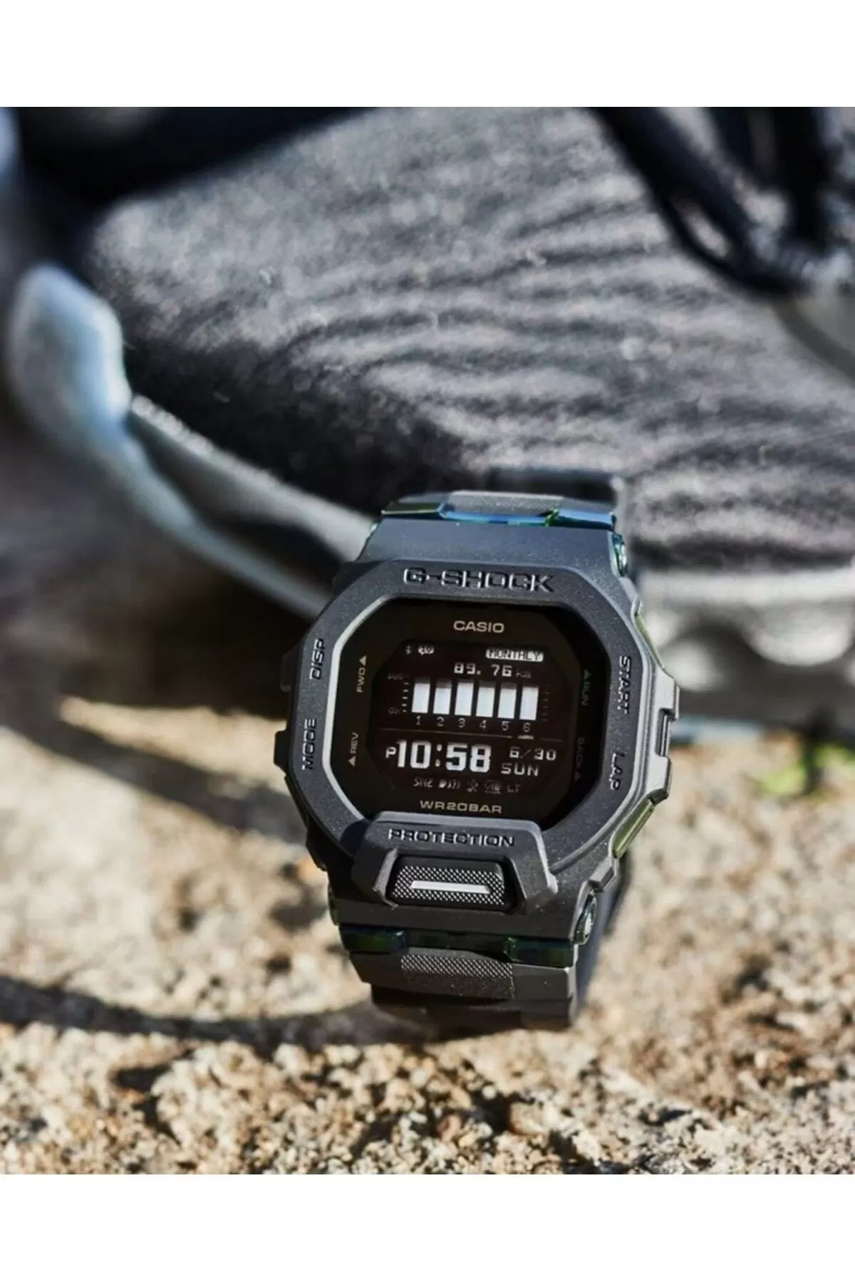 Casio Gbd-200uu-1dr Gshock Erkek Kol Saati