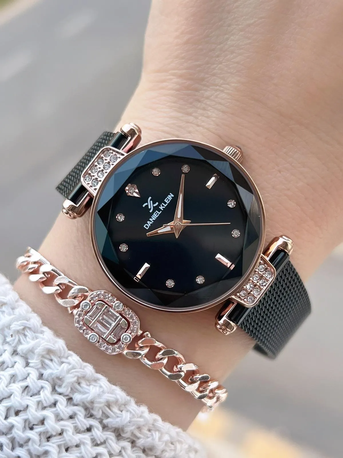 Daniel Klein Çelik Kordonlu 2 Yıl Garantili 3 Atm Suya Dayanıklı Kadın Kol Saati+Bileklik BF.10981.6