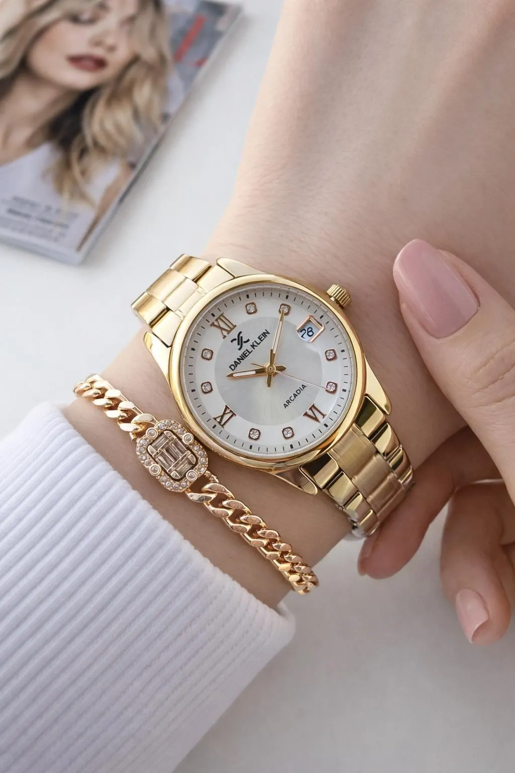 Daniel Klein Çelik Kordonlu 2 Yıl Garantili 3 Atm Suya Dayanıklı Kadın Kol Saati+Bileklik BF.11024.2