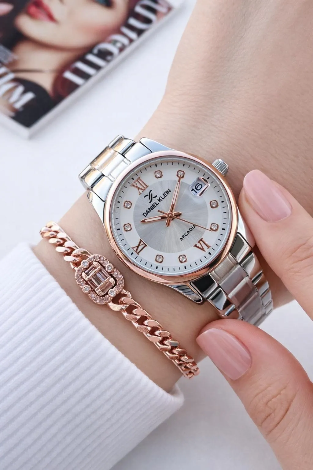 Daniel Klein Çelik Kordonlu 2 Yıl Garantili 3 Atm Suya Dayanıklı Kadın Kol Saati+Bileklik BF.11024.6