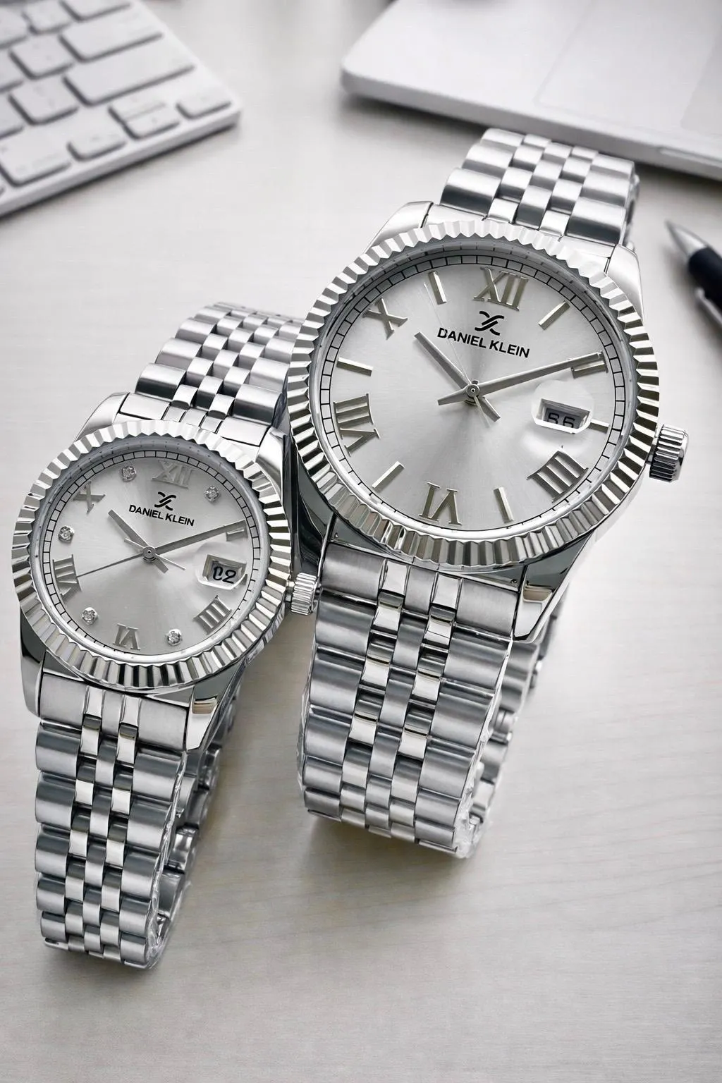 Daniel Klein Çiftlere Ve Sevgililere Özel 5 Atm 2 Yıl Garantili Bay Ve Bayan Çift Saati CF.00M1