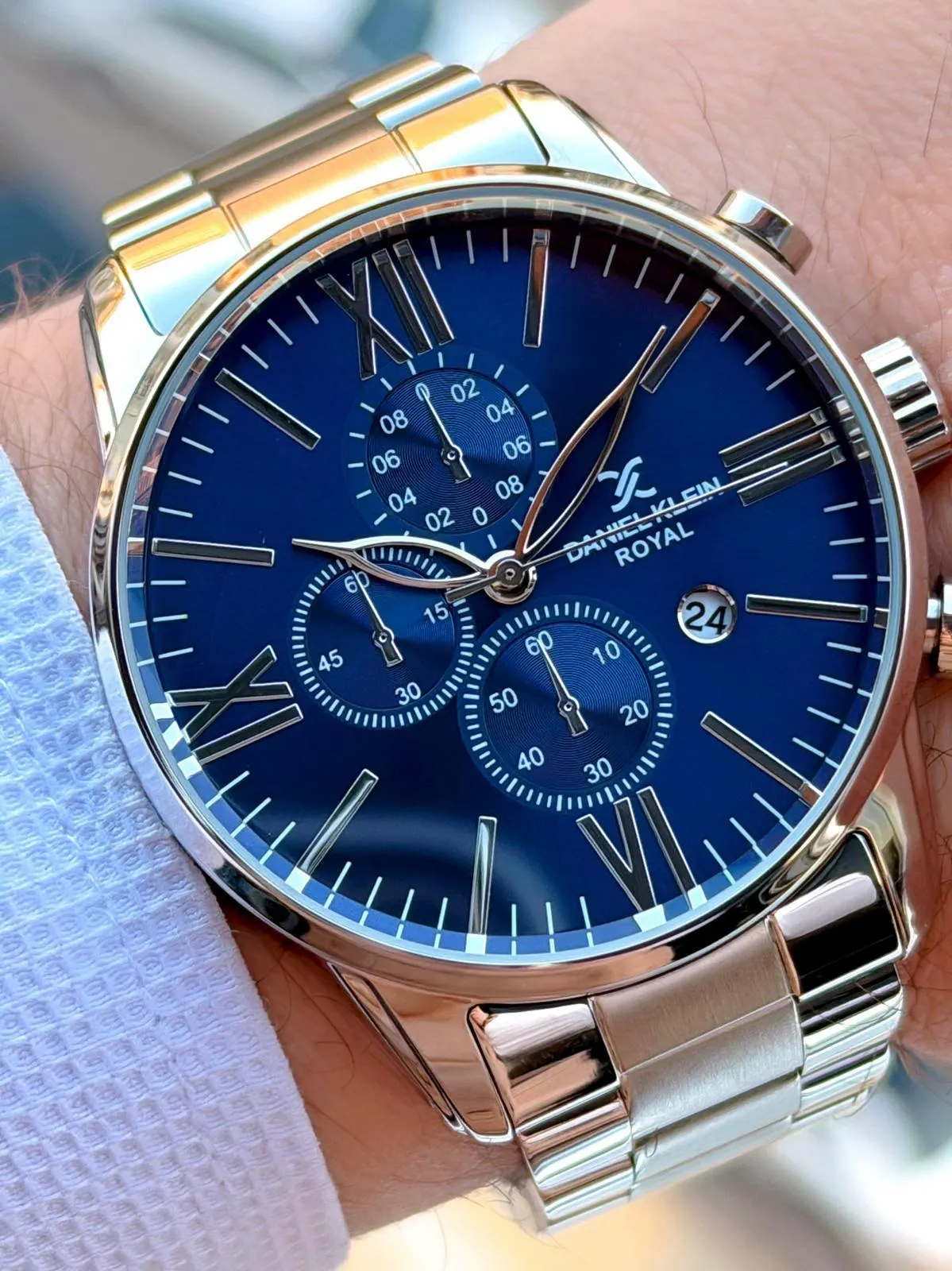 Daniel Klein Erkek Kol Saati 30 Metre Suya Dayanıklı Çelik Kordon + Bileklik Hediyeli  VS.BLKT.0718