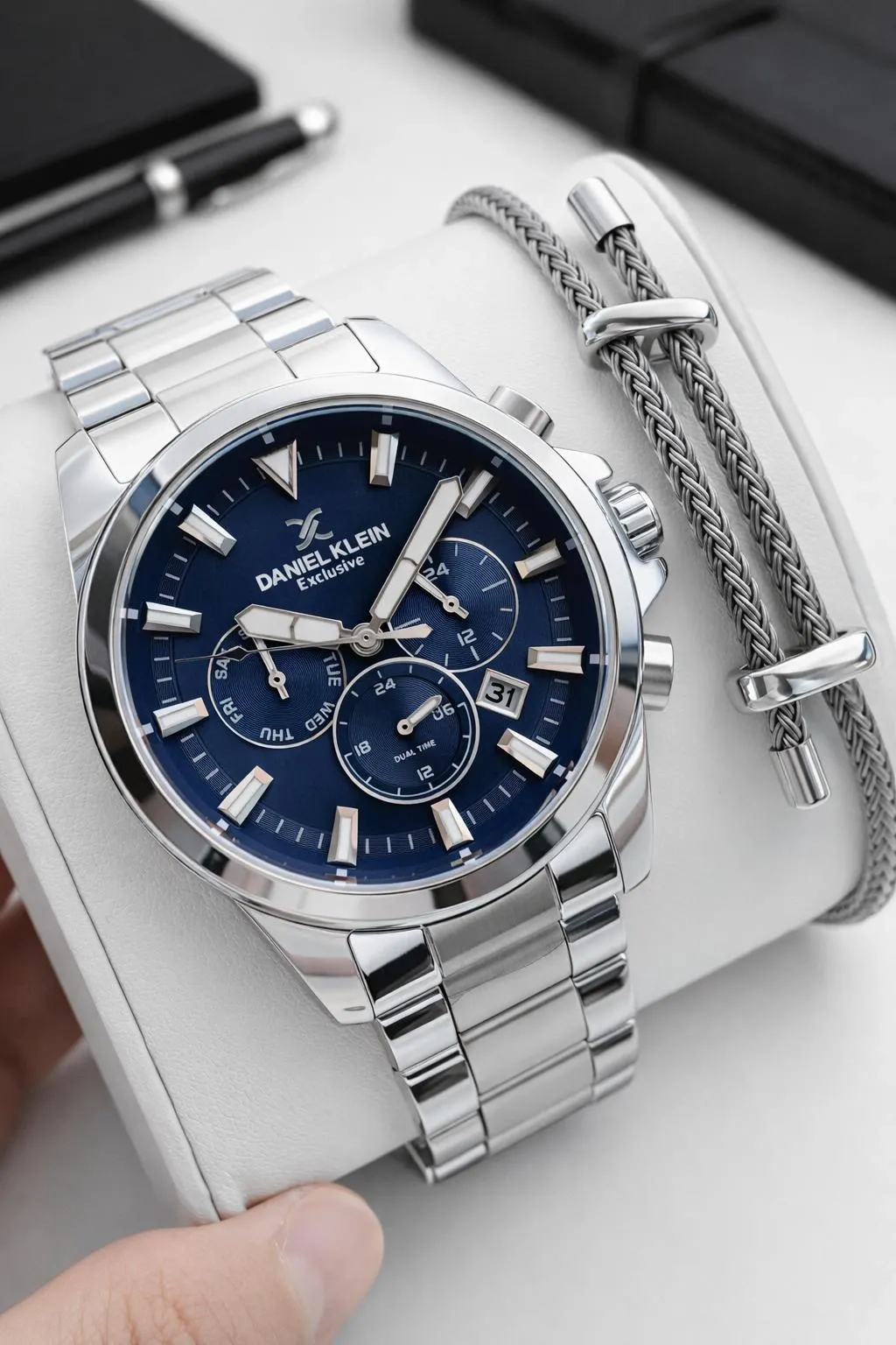 Daniel Klein Erkek Kol Saati 30 Metre Suya Dayanıklı Çelik Kordon + Bileklik Hediyeli VS.BLKT.0873