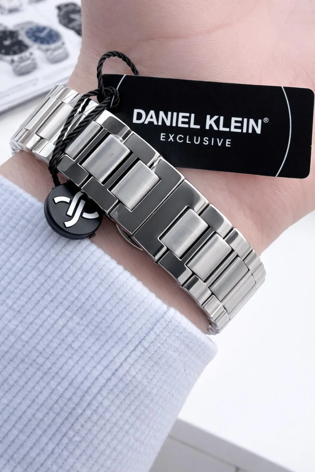 Daniel Klein Erkek Kol Saati 30 Metre Suya Dayanıklı Çelik Kordon + Bileklik Hediyeli VS.BLKT.0895