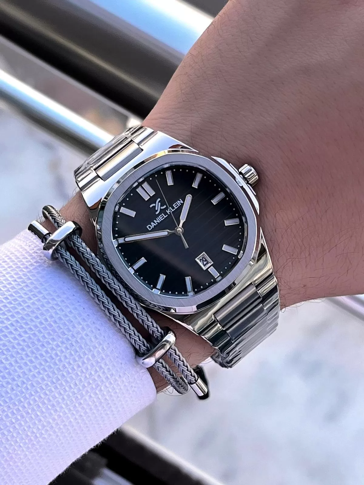 Daniel Klein İtalyan Model Bileklik Hediyeli Çelik Kordon 3 Atm 2 Yıl Garantili Erkek Kol Saati MX02