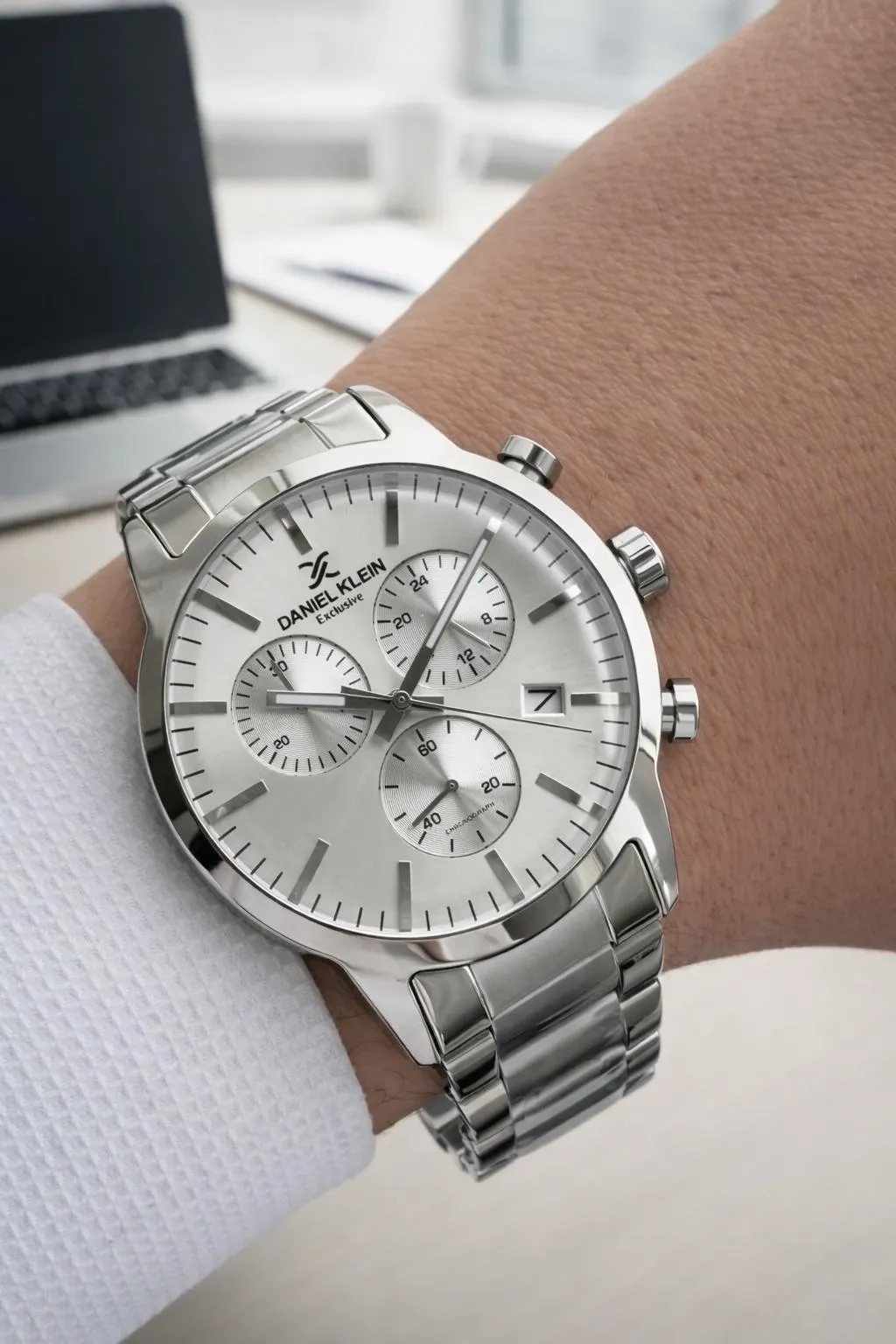 Daniel Klein İtalyan Tasarım Bilekli Hediyeli 2 Yıl Garantili Çelik Kordon Erkek Kol Saati Y14238.1