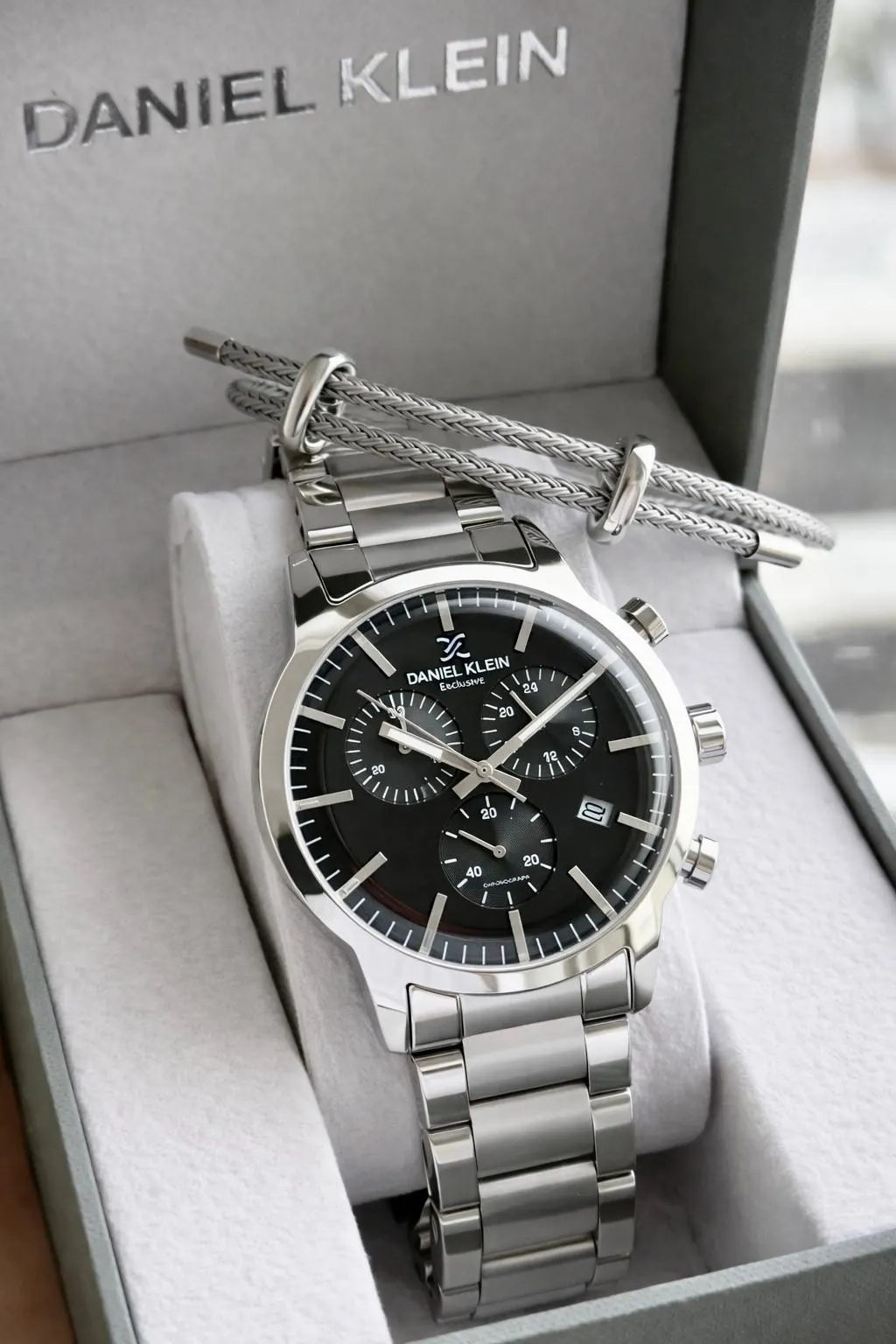 Daniel Klein İtalyan Tasarım Bilekli Hediyeli 2 Yıl Garantili Çelik Kordon Erkek Kol Saati Y14238.2