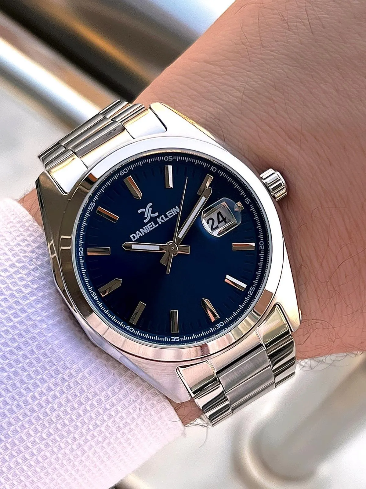 Daniel Klein İtalyan Tasarım Bileklik Hediyeli 2 Yıl Garantili 3 Atm Erkek Kol Saati ES.14137-3