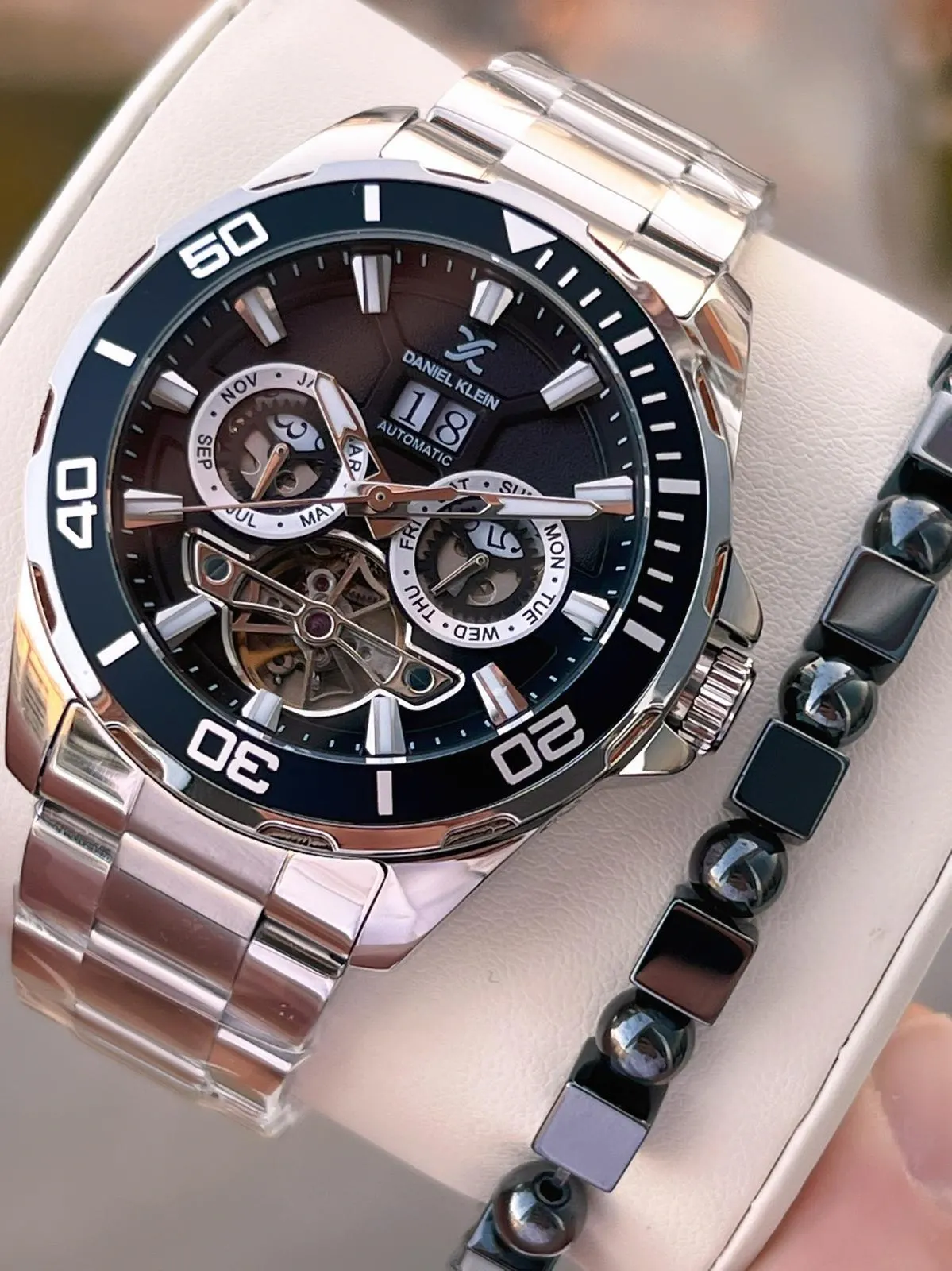 Daniel Klein Otomatik Erkek Kol Saati 30 Metre Suya Dayanıklı Çelik Kordon + Bileklik Hediyeli  VS.BLKT.0705