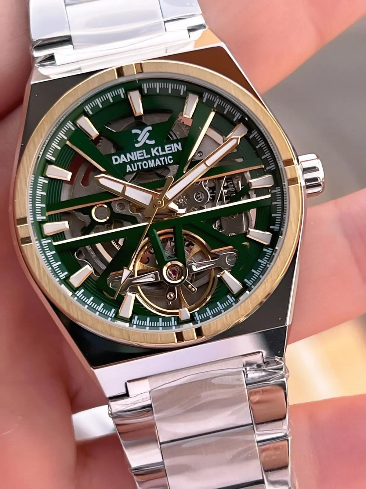 Daniel Klein Otomatik Erkek Kol Saati 30 Metre Suya Dayanıklı Çelik Kordon + Bileklik Hediyeli  VS.BLKT.0708