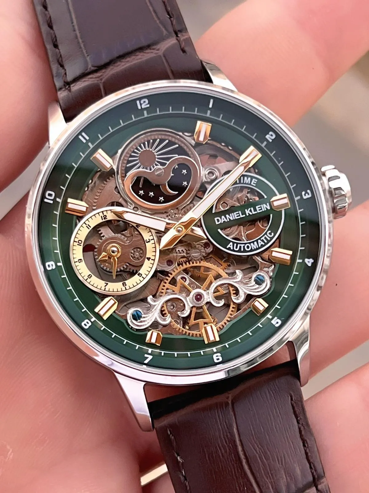 Daniel Klein Otomatik Erkek Kol Saati 30 Metre Suya Dayanıklı Deri Kordon  VS.BLKT.0709