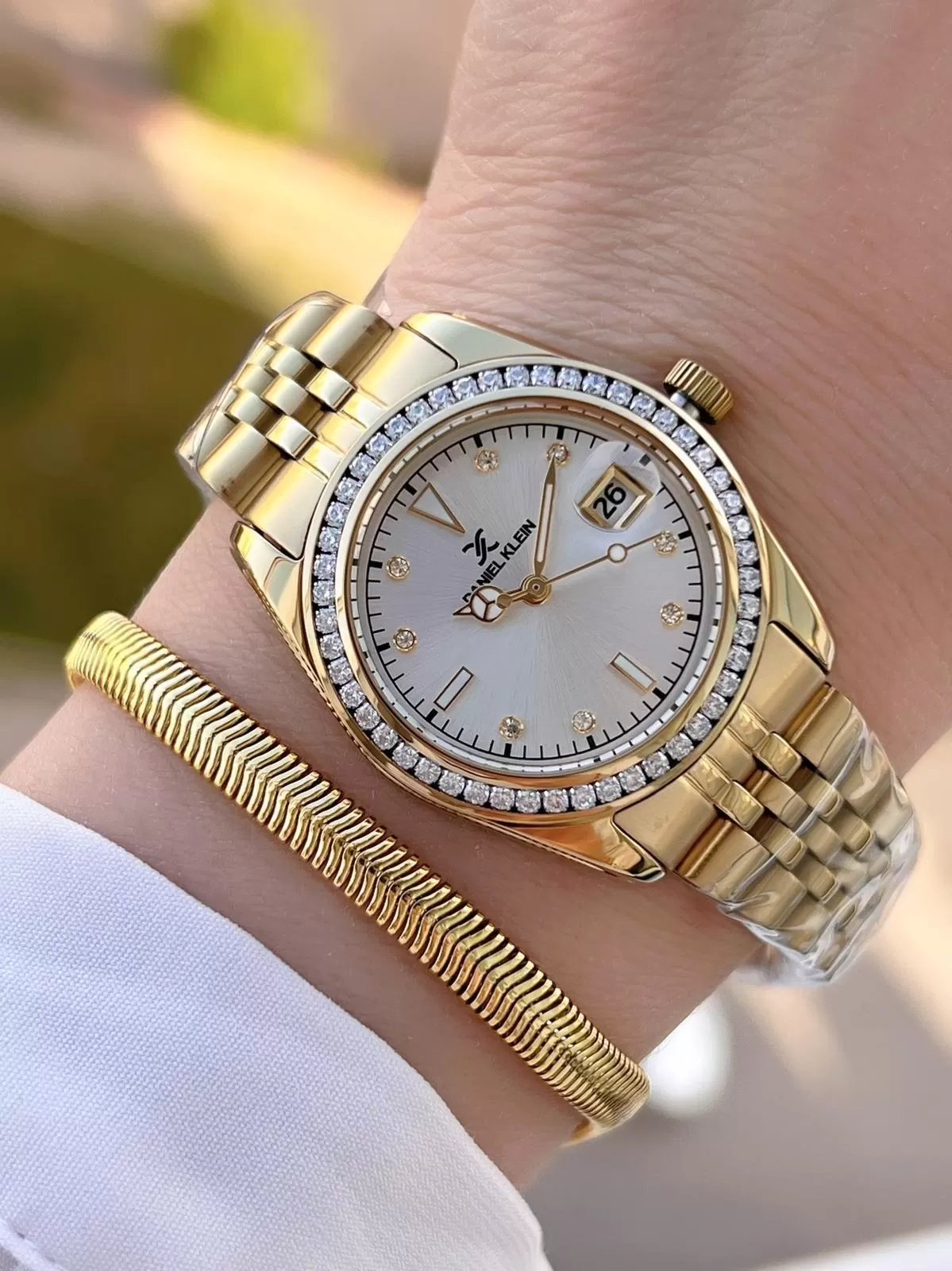 Daniel Klein Retro Mini Kasa Takvimli Seri 2Yıl Garantili 3Atm Dayanıklı Kadın Kol Saati BDK13715.11