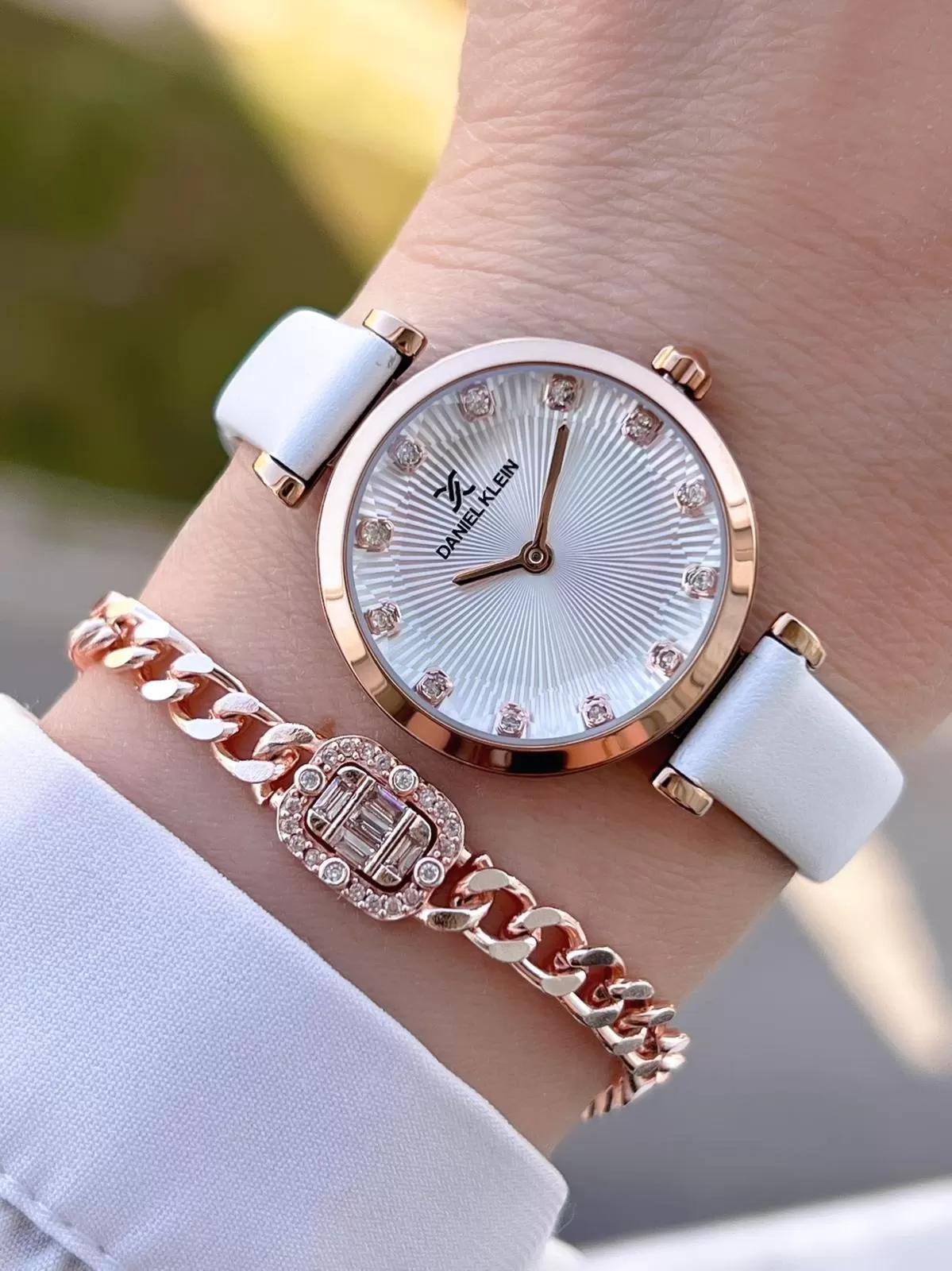 Daniel Klein Retro Vintage Seri Deri Kordon Suya Dayanıklı Kadın Kol Saati+Bileklik BDK.13919.6