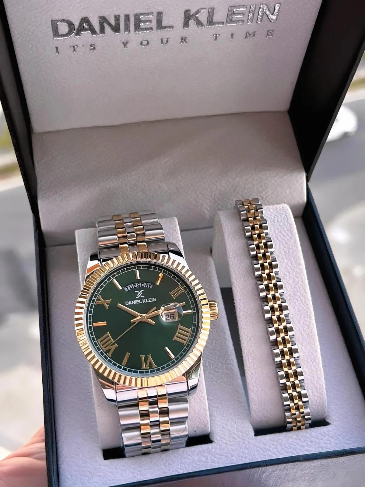 Daniel Klein Vip Seri Çelik Kordon Ve Çelik Bileklik Hediyeli 2 Yıl Garantili Cift Saati CF.10887C3