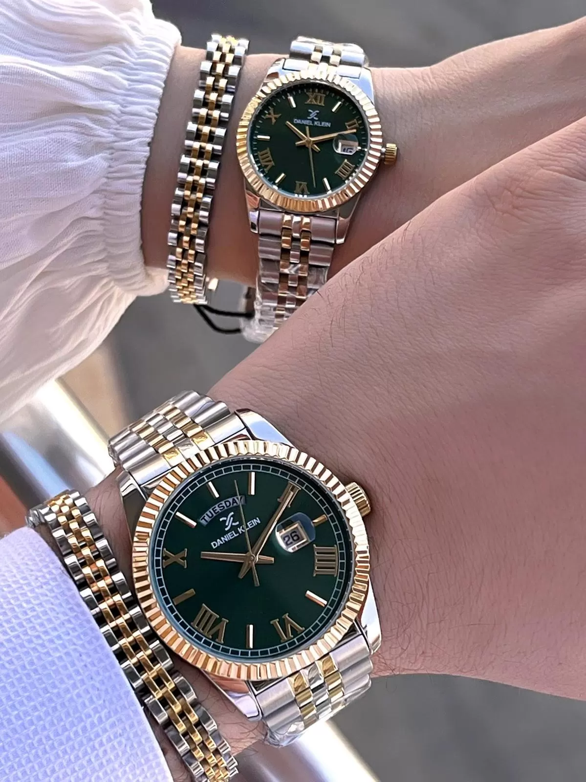 Daniel Klein Vip Seri Çelik Kordon Ve Çelik Bileklik Hediyeli 2 Yıl Garantili Cift Saati CF.10887C3