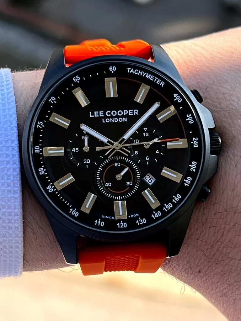 ELC07635.657-NM Lee Cooper Silikon Kordon İç Fonksiyonları Aktif 50Mt Suya Dayanıklı Erkek Kol Saati