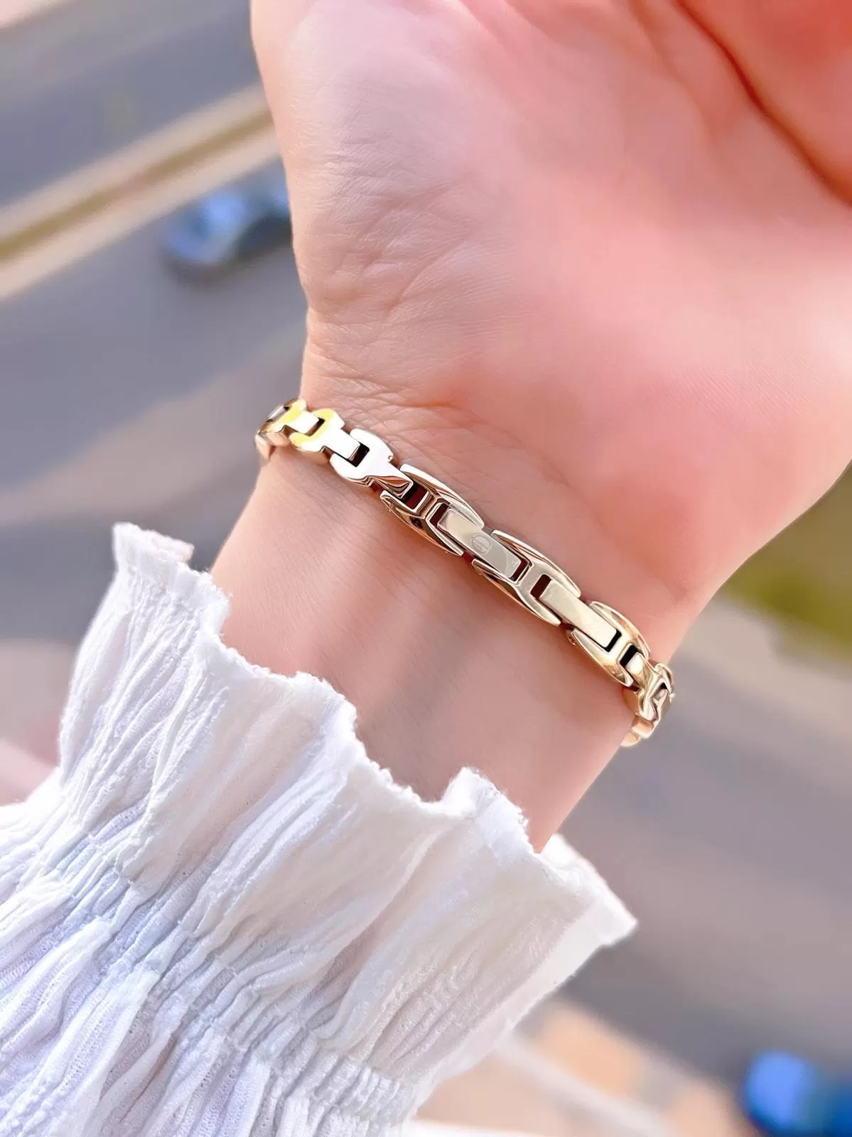 Essence Vintage Seri Küçük Kasa Çelik Kararma Renk Atma Yapmaz Kadın Kol Saat+Bileklik BD1222.140