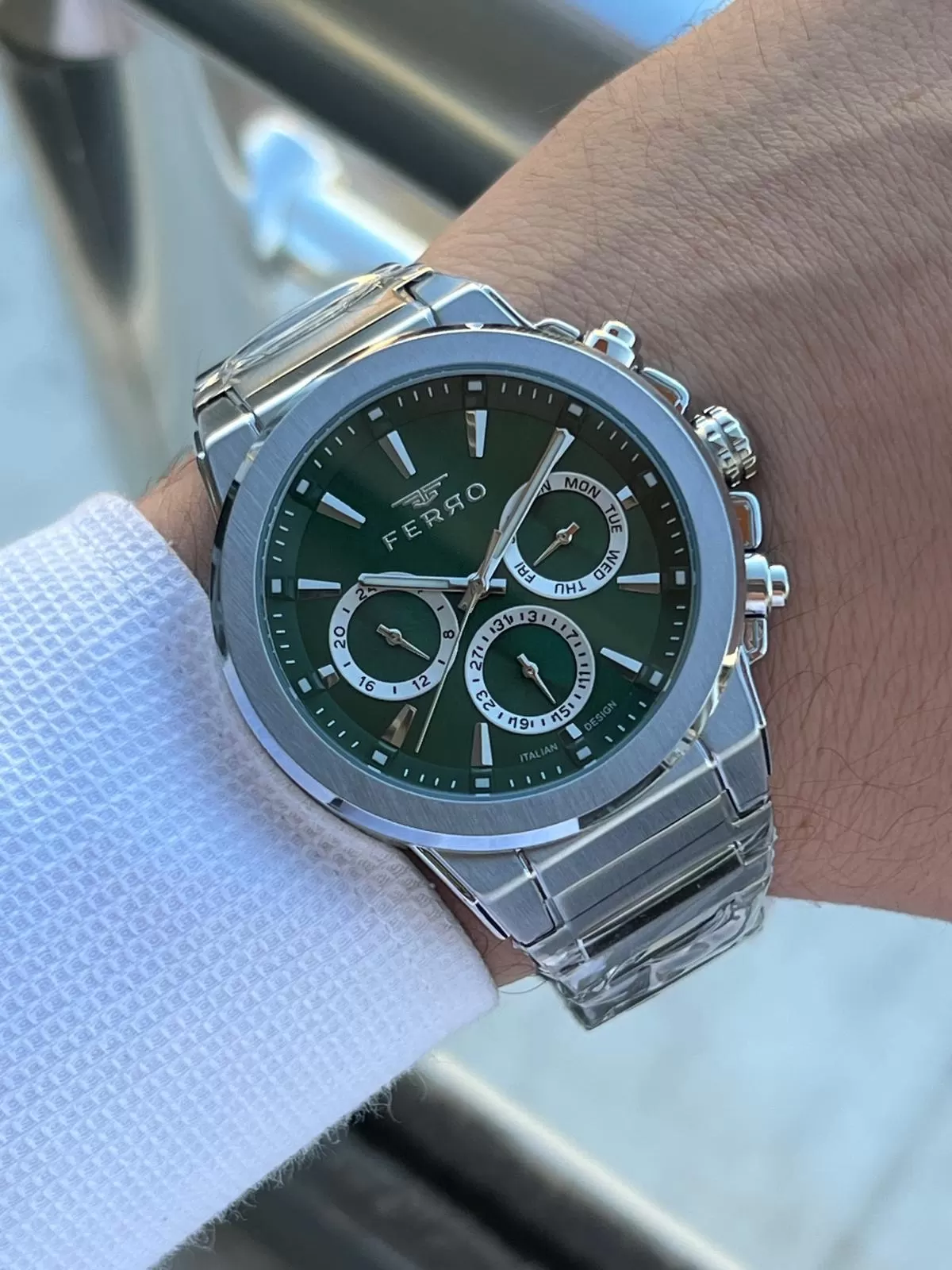 Ferro Çelik Kordon İç Fonksiyonları Aktif Chronograph 30 Mt Su Geçirmez Erkek Kol Saati EFM.440123.A6