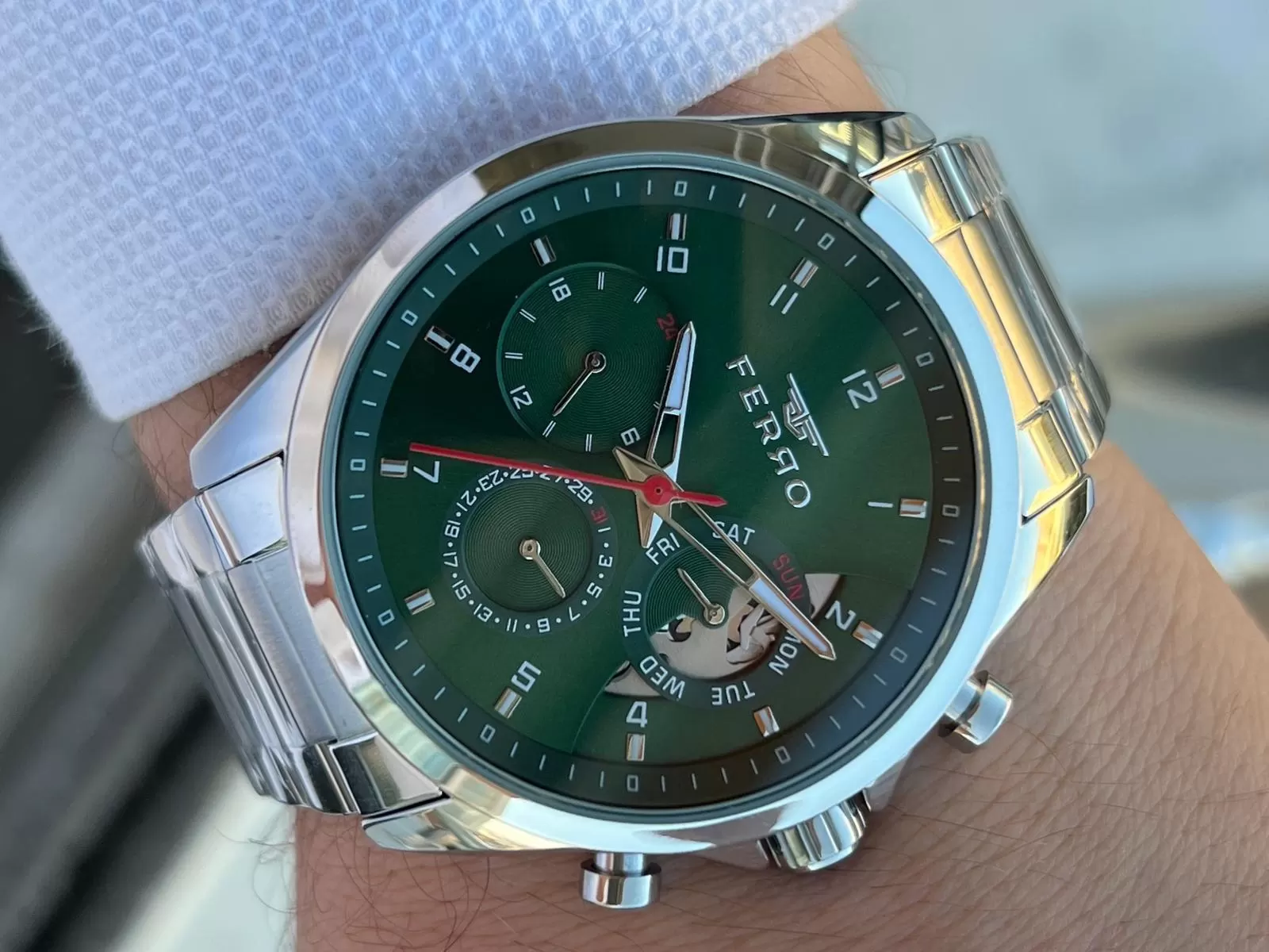 Ferro Çelik Kordon İç Fonksiyonları Aktif Chronograph 30 Mt Su Geçirmez Erkek Kol Saati EFM.11460.A6