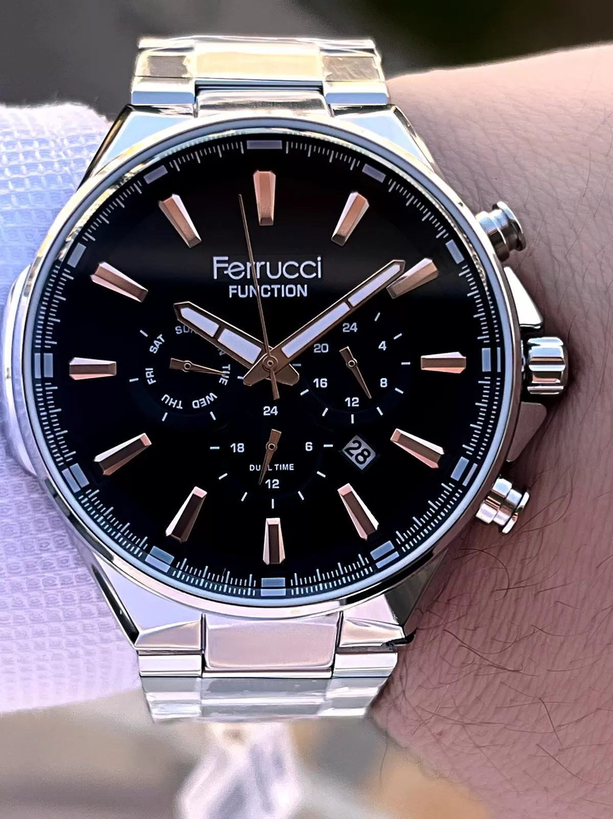 Ferrucci 2 Yıl Garantili Çelik Kordon İç Kadran Özellikleri Aktif 3 Atm Erkek Kol Saati EF.12654.02