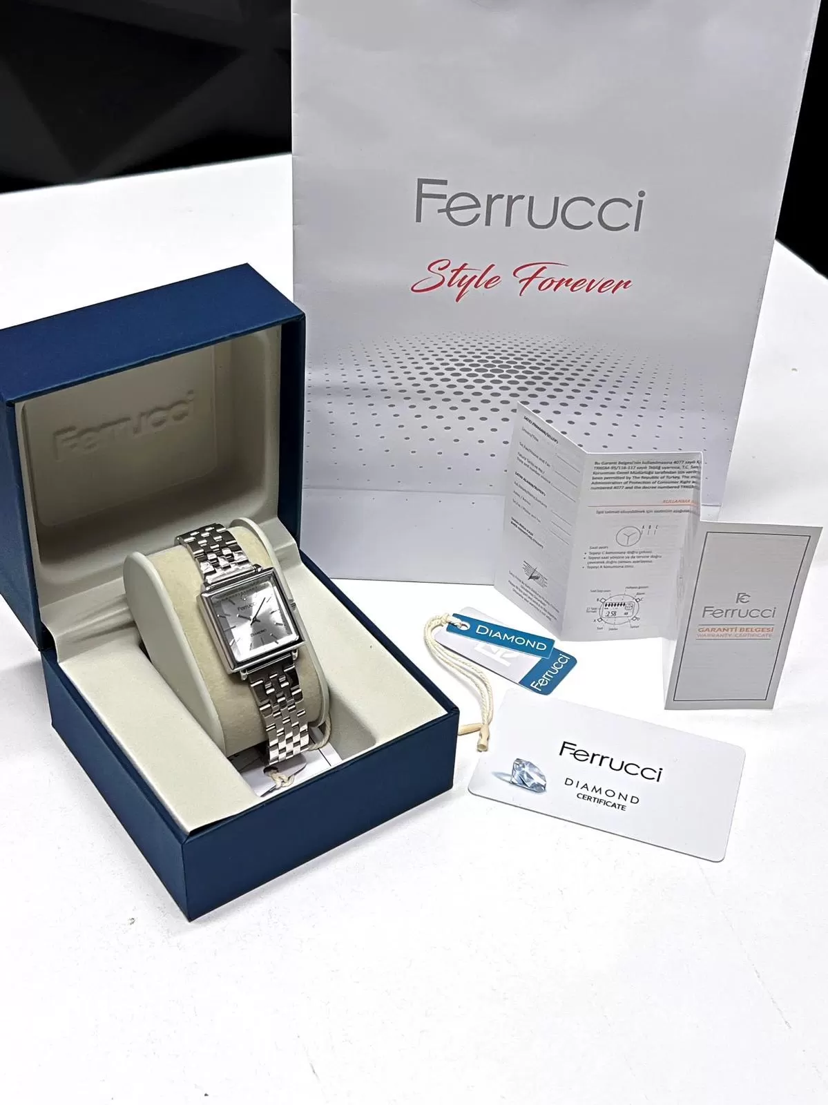 Ferrucci Diamond Pırlanta Taşlı Ve Sertifikalı Özel Kutulu Kadın Kol Saati+Bileklik BFC.01118-01