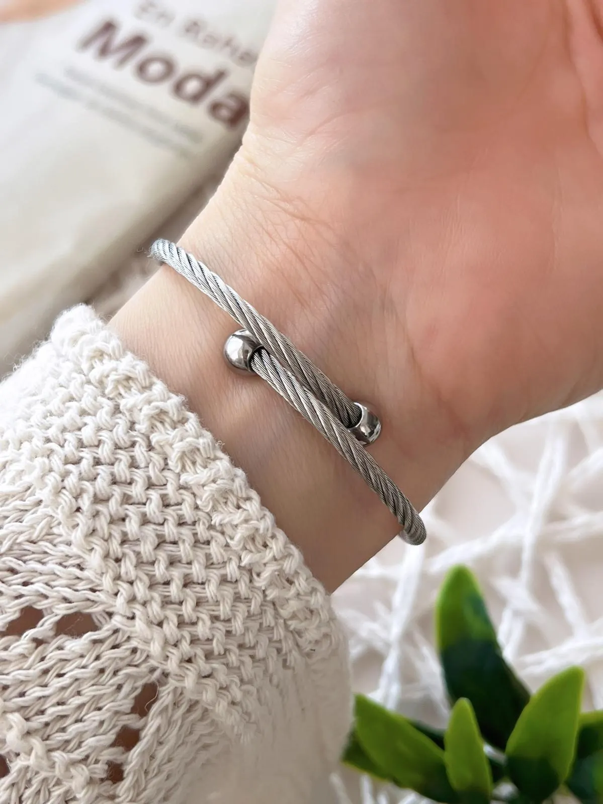 Ferrucci Halat Model Kadın Kol Saati+Bileklik Özel Seri Çelik Kordon Kararma Renk Atma Yapmaz VS.BLKT.0765