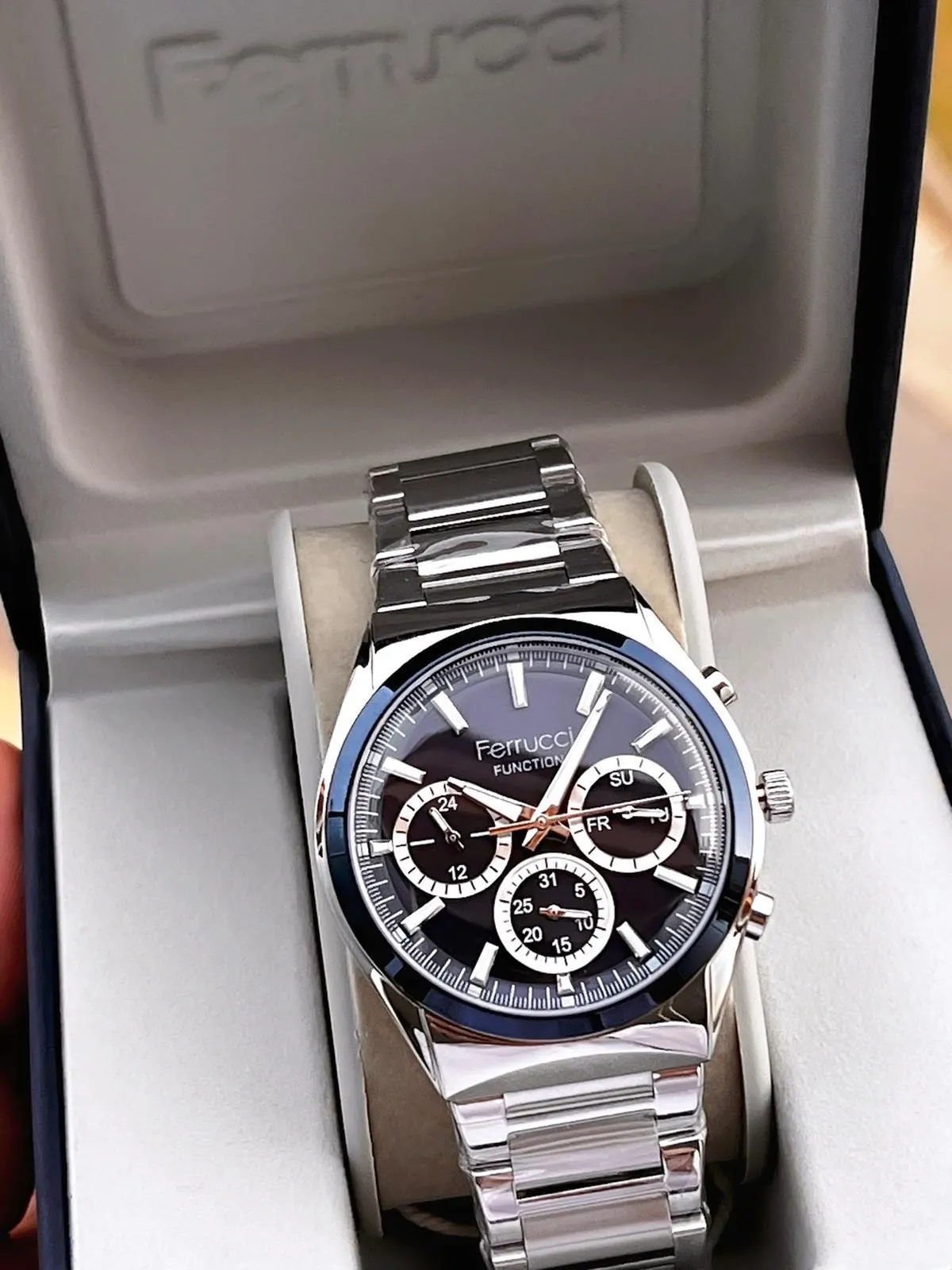 Ferrucci İç Fonksiyonları Aktif 30mt Suya Dayanıklı Çelik Kordon + Bİleklik Hediyeli Erkek Kol Saati VS.BLKT.0751